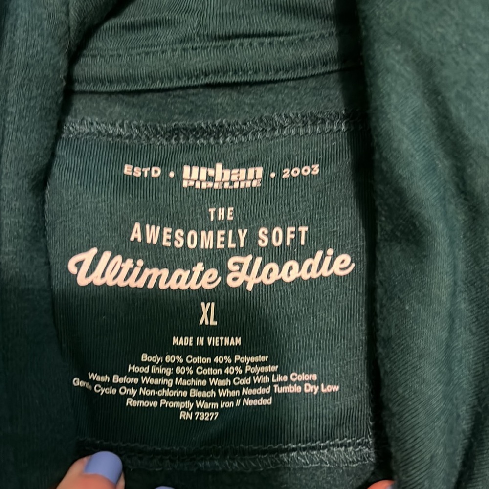 “The awesomely soft ultimate hoodie” urban pipeline - Picture 2 of 2